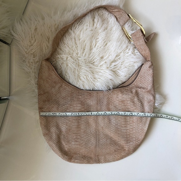 Banana Republic Snakeskin Embossed Leather Boho Crossbody Purse Handbag - Picture 15 of 16